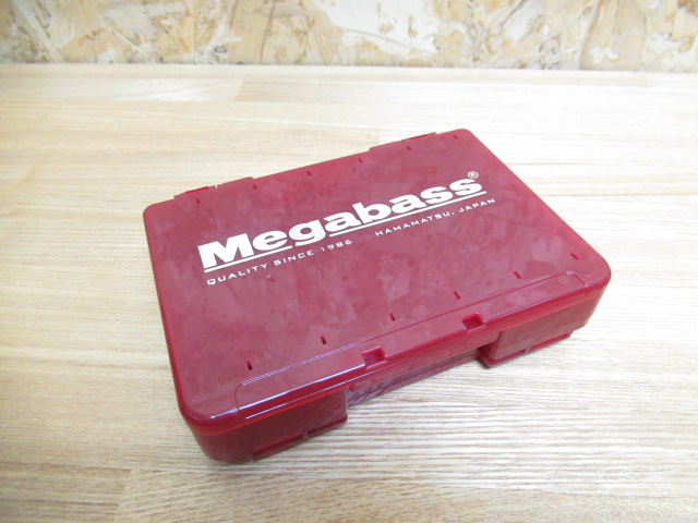 Megabass LunkerLunchBox